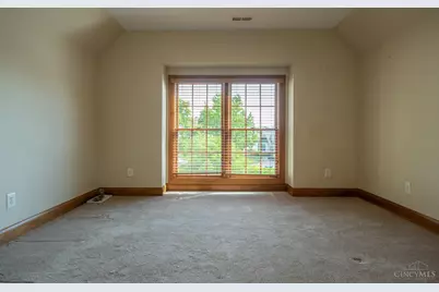 185 Barrington Village Drive, Xenia, OH 45385 - Photo 37