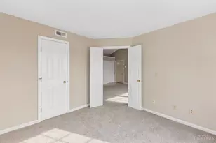 496 Mapleleaf Dr, Union Township, OH 45255 - Photo 23