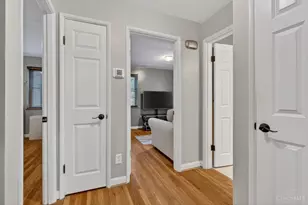 3674 Brotherton Rd, Cincinnati, OH 45209 - Photo 19