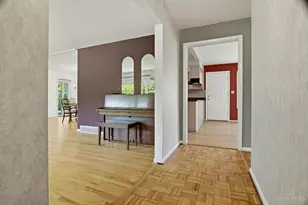 1023 Nimitz Ln, Anderson Township, OH 45230 - Photo 5