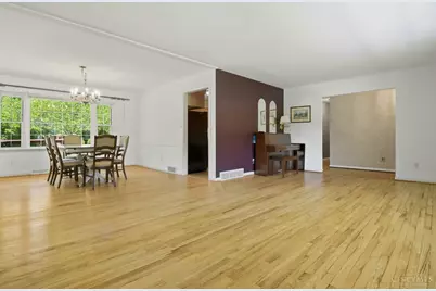 1023 Nimitz Lane, Anderson Township, OH 45230 - Photo 7