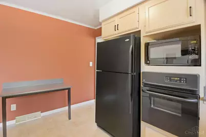 1023 Nimitz Lane, Anderson Township, OH 45230 - Photo 13