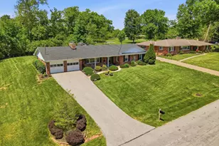 1023 Nimitz Ln, Anderson Township, OH 45230 - Photo 3