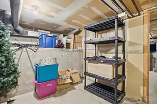 1015 St Gregory St, Cincinnati, OH 45202 - Photo 31