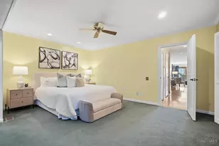 1015 St Gregory St, Cincinnati, OH 45202 - Photo 17