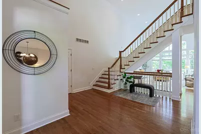 7587 Lake Water Drive, Montgomery, OH 45242 - Photo 5