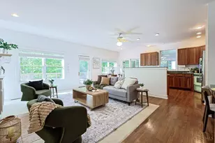 7587 Lake Water Dr, Montgomery, OH 45242 - Photo 11