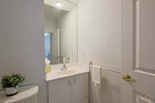 7587 Lake Water Dr, Montgomery, OH 45242 - Photo 39