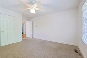 7587 Lake Water Dr, Montgomery, OH 45242 - Photo 35