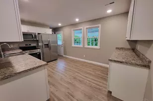 108 Lee Ann Ct, Blanchester, OH 45107 - Photo 3