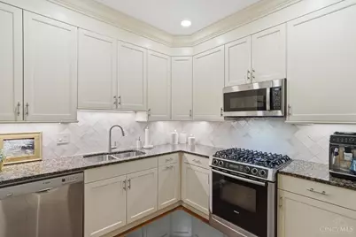 3942 Miami Road #204, Mariemont, OH 45227 - Photo 21