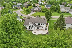 8810 Charleston Hill Ct, Deerfield Township, OH 45040 - Photo 3