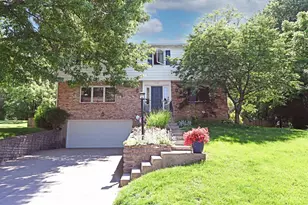 2362 Burklin Dr, Anderson Township, OH 45244 - Photo 1