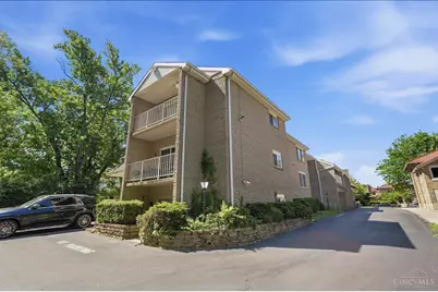 4816 Glenway Avenue #10, Cincinnati, OH 45238 - Photo 3