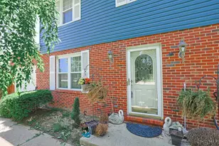 513 N Columbus Ave, Blanchester, OH 45107 - Photo 3