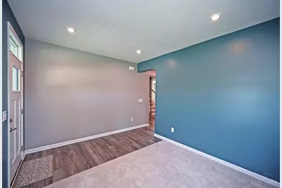 1575 Clearbrook Lane, Amelia, OH 45102 - Photo 5