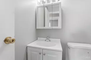 1855 Bluehill Dr, Springfield Township, OH 45240 - Photo 21