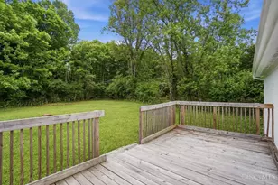 1855 Bluehill Dr, Springfield Township, OH 45240 - Photo 31