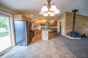 6231 Hunt Rd, Wayne Township, OH 45118 - Photo 5