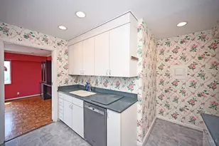 1617 E McMillan St, Cincinnati, OH 45206 - Photo 17