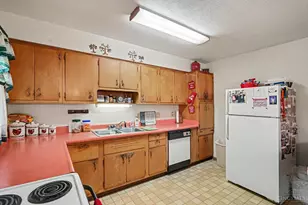 213 S Breiel Blvd, Middletown, OH 45044 - Photo 5