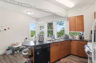 439 Warner St, Cincinnati, OH 45219 - Photo 9