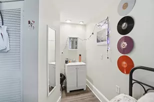439 Warner St, Cincinnati, OH 45219 - Photo 23