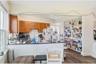 439 Warner Street, Cincinnati, OH 45219 - Photo 11
