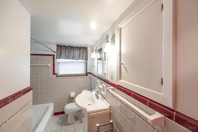 4137 Heyward Street, Cincinnati, OH 45205 - Photo 17