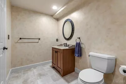 6155 Hunters Trail, Indian Hill, OH 45243 - Photo 69