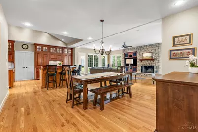 6155 Hunters Trail, Indian Hill, OH 45243 - Photo 33