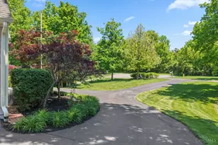 6155 Hunters Trail, Indian Hill, OH 45243 - Photo 77