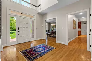 6155 Hunters Trail, Indian Hill, OH 45243 - Photo 9