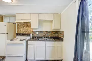 2150 Kensington Dr, Dayton, OH 45406 - Photo 9
