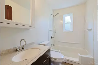 221 E Mechanic Street, Reading, OH 45215 - Photo 15