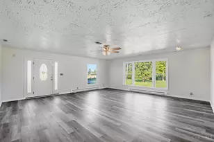 8560 Zoar Rd, Hamilton Township, OH 45140 - Photo 19