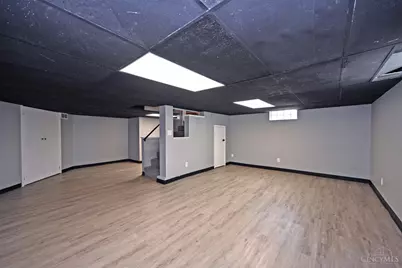 1403 Shenandoah Avenue, Cincinnati, OH 45237 - Photo 25