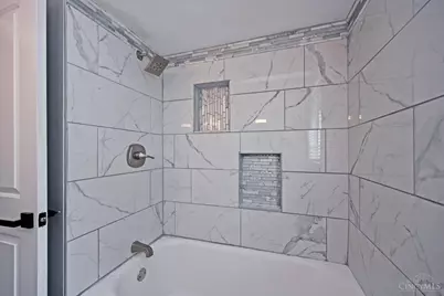 1403 Shenandoah Avenue, Cincinnati, OH 45237 - Photo 15