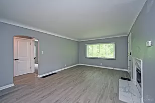 1403 Shenandoah Ave, Cincinnati, OH 45237 - Photo 5
