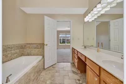 5570 Harbourwatch Way #203, Mason, OH 45040 - Photo 17