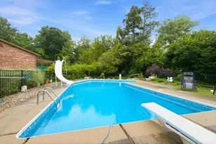2056 Persimmon Ct, Springfield Township, OH 45231 - Photo 57
