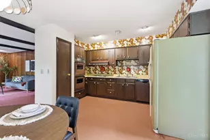 2056 Persimmon Ct, Springfield Township, OH 45231 - Photo 19