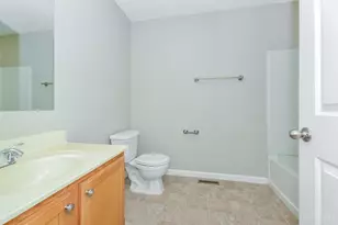 3084 Elora Ln, Fairfield Township, OH 45011 - Photo 11