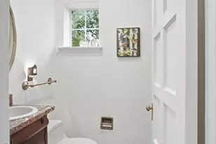 16 Far Hills Dr, Cincinnati, OH 45208 - Photo 11