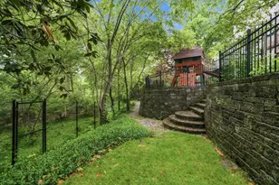 16 Far Hills Dr, Cincinnati, OH 45208 - Photo 41