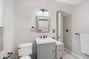 16 Far Hills Dr, Cincinnati, OH 45208 - Photo 19
