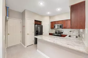 5927 Castlewood Crossing, Miami Township, OH 45150 - Photo 11