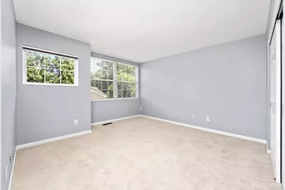 5927 Castlewood Crossing, Miami Township, OH 45150 - Photo 11