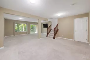 5927 Castlewood Crossing, Miami Township, OH 45150 - Photo 21