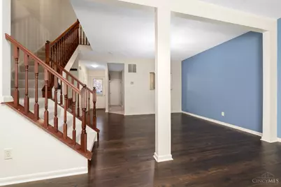 5927 Castlewood #4, Miami Township, OH 45150 - Photo 3